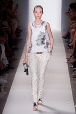 クラシカルなエッセンスを含んだシックなフレンチスタイル - ヴァネッサ ブリューノ 2012年春夏コレクション｜写真44