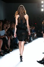 ロマンティックなウォーターワールドへようこそ - ジバンシィ バイ リカルド ティッシ(Givenchy by Riccardo Tisci) 2012年春夏コレクション｜写真28