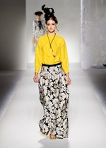 エネルギッシュな太陽のパワーを着こなした - モスキーノ(MOSCHINO) 2012年春夏コレクション｜写真6