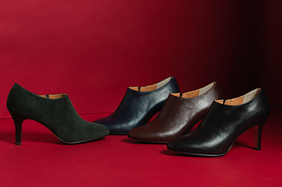 リーガルの高級レディースシューズ「プレミアムライン」、一枚革で仕上げた‟シューティー”限定色も展開