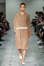 サポートサーフェス 2017年春夏コレクション - 見えずとも現れる、奥ゆかしき気品｜写真14