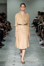 サポートサーフェス 2017年春夏コレクション - 見えずとも現れる、奥ゆかしき気品｜写真15