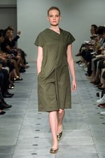 サポートサーフェス 2017年春夏コレクション - 見えずとも現れる、奥ゆかしき気品｜写真17