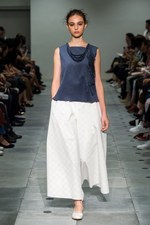 サポートサーフェス 2017年春夏コレクション - 見えずとも現れる、奥ゆかしき気品｜写真31