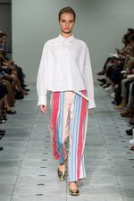 サポートサーフェス 2017年春夏コレクション - 見えずとも現れる、奥ゆかしき気品｜写真39