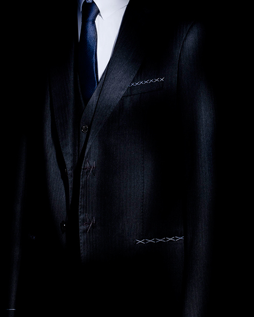 ジョルジオ アルマーニのメイド トゥ メジャー、東京・大阪などで - スーツやシャツをオーダーメイド | 写真