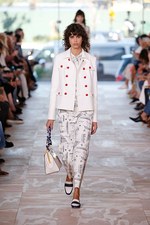 トリー バーチ 2017年春夏コレクション - 東から西へ、ファッションを通じて旅に出る｜写真14