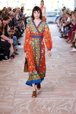 トリー バーチ 2017年春夏コレクション - 東から西へ、ファッションを通じて旅に出る｜写真38