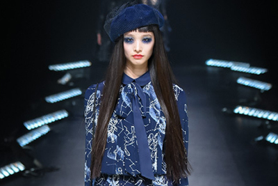 ケイタ マルヤマ新旗艦店「丸山邸」、限定アイテム多数展開＆ファセッタズムとコラボも