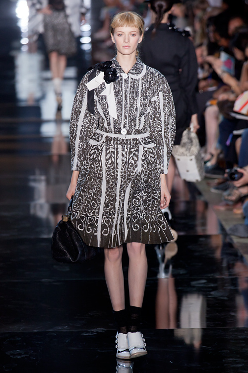 ジョン ガリアーノ(John Galliano) 2012年春夏ウィメンズ