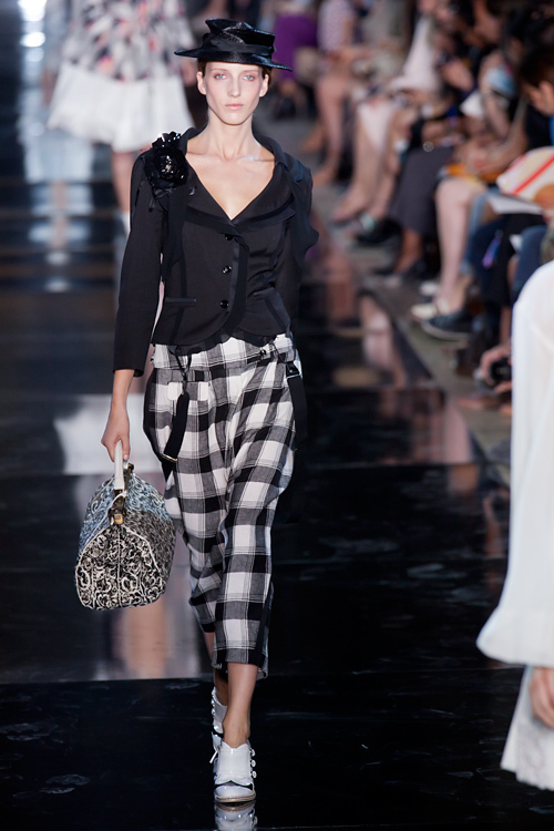ジョン ガリアーノ 2012年春夏<span>コレクション</span> - 写真11