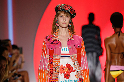 デシグアル 2017年春夏 ウィメンズ コレクション