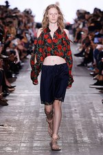 アレキサンダー ワン 17年春夏コレクション、サーフカルチャーを感じる“ネオンウォーターワールド”｜写真13