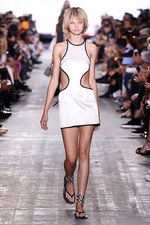 アレキサンダー ワン 17年春夏コレクション、サーフカルチャーを感じる“ネオンウォーターワールド”｜写真50