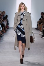 マイケル・コース コレクション 2017年春コレクション- 色鮮やかな花々が咲く、ロマンティックスタイル｜写真3