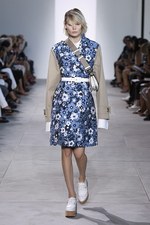 マイケル・コース コレクション 2017年春コレクション- 色鮮やかな花々が咲く、ロマンティックスタイル｜写真18