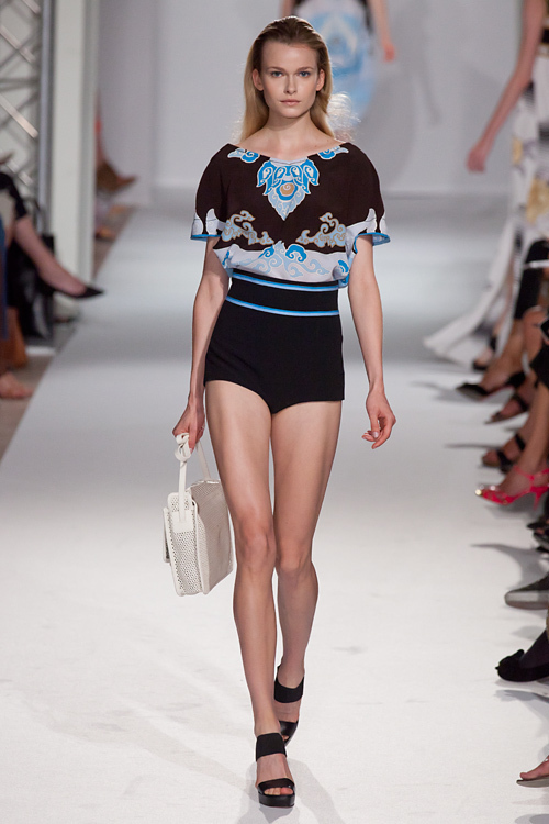 レオナール 2012年春夏<span>コレクション</span> - 写真26