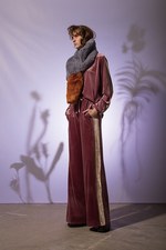 パメオ ポーズ 2016年冬コレクション - 未だ解明されていない古文書に魅せられて｜写真10