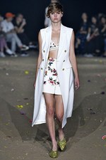 3.1 フィリップ リム 2017年春夏コレクション - 愛とユーモアを持って‟いま”を掴む｜写真1