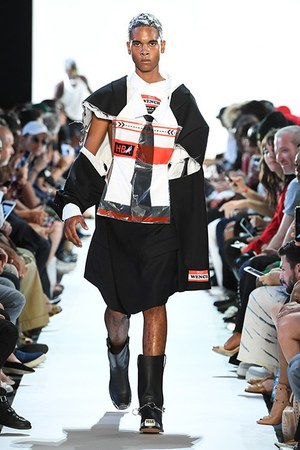 フッド バイ エアー(HOOD BY AIR) 2017年春夏ウィメンズコレクション  - 写真4