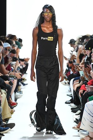 フッド バイ エアー(HOOD BY AIR) 2017年春夏ウィメンズコレクション  - 写真40