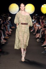 ミリタリーとボヘミアンを今年らしくミックス - ポール ＆ ジョー(PAUL & JOE) 2012年春夏コレクション｜写真20