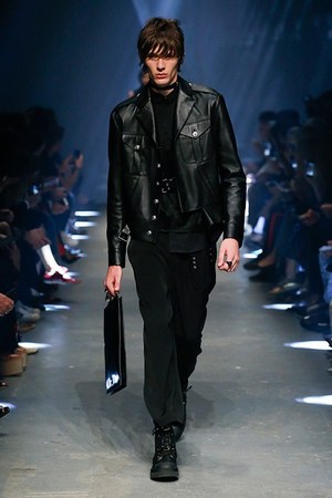 ヴェルサス ヴェルサーチェ(Versus Versace) 2017年春夏ウィメンズ&メンズコレクション  - 写真5