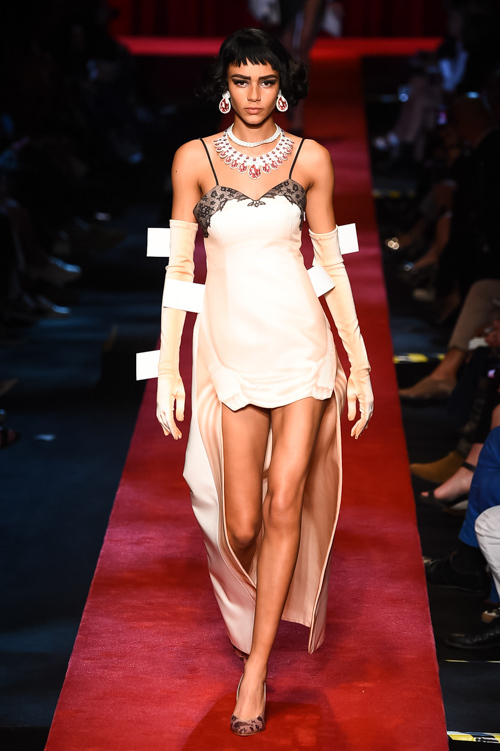 モスキーノ(MOSCHINO) 2017年春夏ウィメンズコレクション  - 写真109