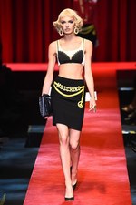 モスキーノ 2017年春夏ウィメンズコレクション - 平面プリントのみで生まれる?!最新ファッション｜写真2