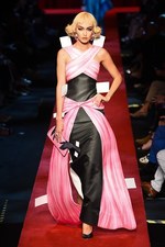 モスキーノ 2017年春夏ウィメンズコレクション - 平面プリントのみで生まれる?!最新ファッション｜写真122