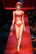 モスキーノ 2017年春夏ウィメンズコレクション - 平面プリントのみで生まれる?!最新ファッション｜写真59