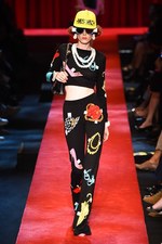 モスキーノ 2017年春夏ウィメンズコレクション - 平面プリントのみで生まれる?!最新ファッション｜写真65