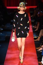 モスキーノ 2017年春夏ウィメンズコレクション - 平面プリントのみで生まれる?!最新ファッション｜写真77