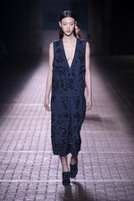 マルベリー 2017年春夏コレクション - ユニフォームを頼りに巡る英国への旅｜写真8