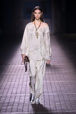 マルベリー 2017年春夏コレクション - ユニフォームを頼りに巡る英国への旅｜写真37