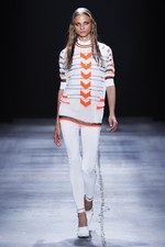 時代の先端を行く、モダン・スポーティースタイル - アレキサンダー ワン(ALEXANDER WANG) 2012年春夏コレクション｜写真28