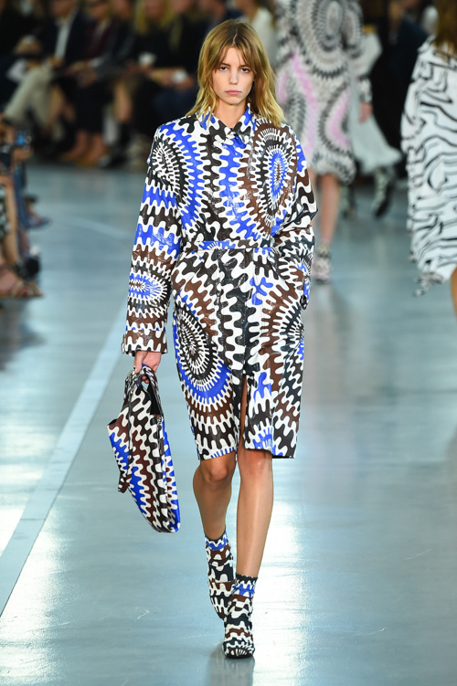 エミリオ・プッチ(EMILIO PUCCI) 2017年春夏ウィメンズコレクション シルエット - 写真27