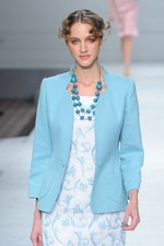 光と風を自在に操る大人のロマンティックスタイル - jun ashida(ジュン アシダ) 2012春夏コレクション｜写真6