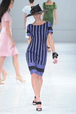 光と風を自在に操る大人のロマンティックスタイル - jun ashida(ジュン アシダ) 2012春夏コレクション｜写真10