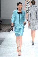 光と風を自在に操る大人のロマンティックスタイル - jun ashida(ジュン アシダ) 2012春夏コレクション｜写真48