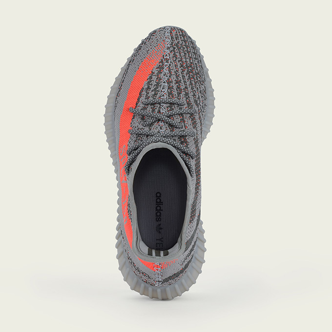 アディダス(adidas) YEEZY BOOST 350 V2｜写真3