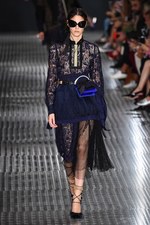 ヌメロ ヴェントゥーノ(N°21) 2017年春夏コレクション - 不均衡が生むモダンさと個性｜写真18