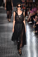 ヌメロ ヴェントゥーノ(N°21) 2017年春夏コレクション - 不均衡が生むモダンさと個性｜写真28