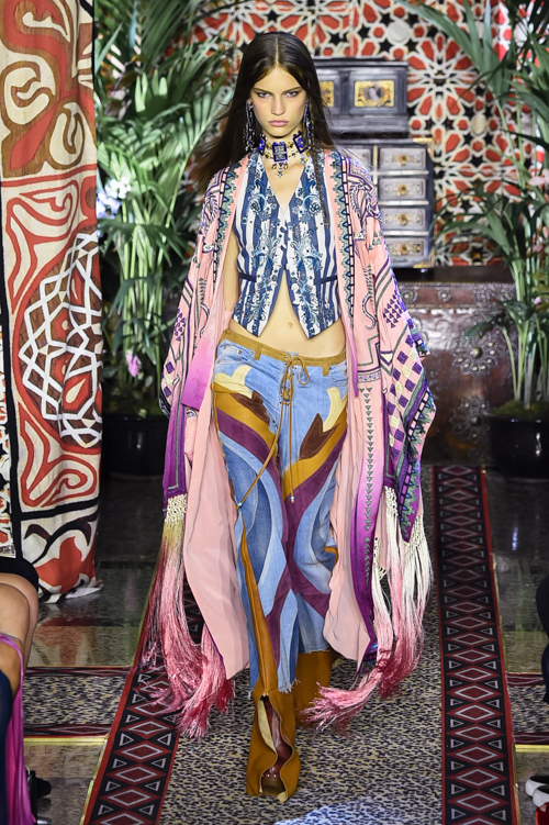ロベルト カヴァリ 2017年春夏<span>コレクション</span> - 写真1