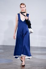 TOGA 2017年春夏コレクション - 流れる水を追って、辿り着いたのは自由か束縛か｜写真18