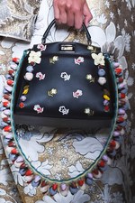 フェンディ 2017年春夏コレクション - 現代に舞い降りたロココ・プリンセス｜写真64