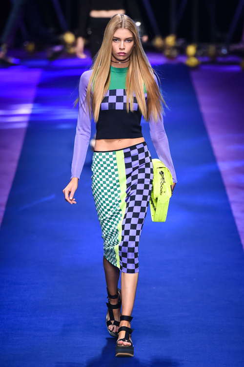 ヴェルサーチェ(VERSACE) 2017年春夏ウィメンズコレクション シルエット - 写真15