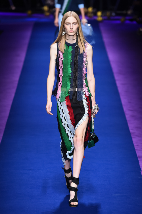 ヴェルサーチェ(VERSACE) 2017年春夏ウィメンズコレクション シルエット - 写真39