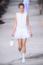 ディーゼル ブラック ゴールド 2017年春夏コレクション - 夢見る少女のように甘く可憐に｜写真11