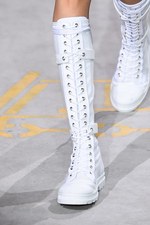 ディーゼル ブラック ゴールド 2017年春夏コレクション - 夢見る少女のように甘く可憐に｜写真23